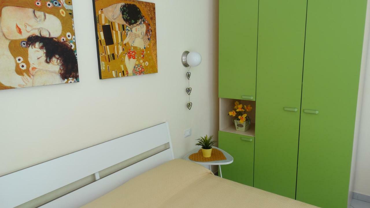 Lusso Accessibile E Servizi Lerici Extérieur photo